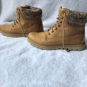 cliffs by white mountain kudrow